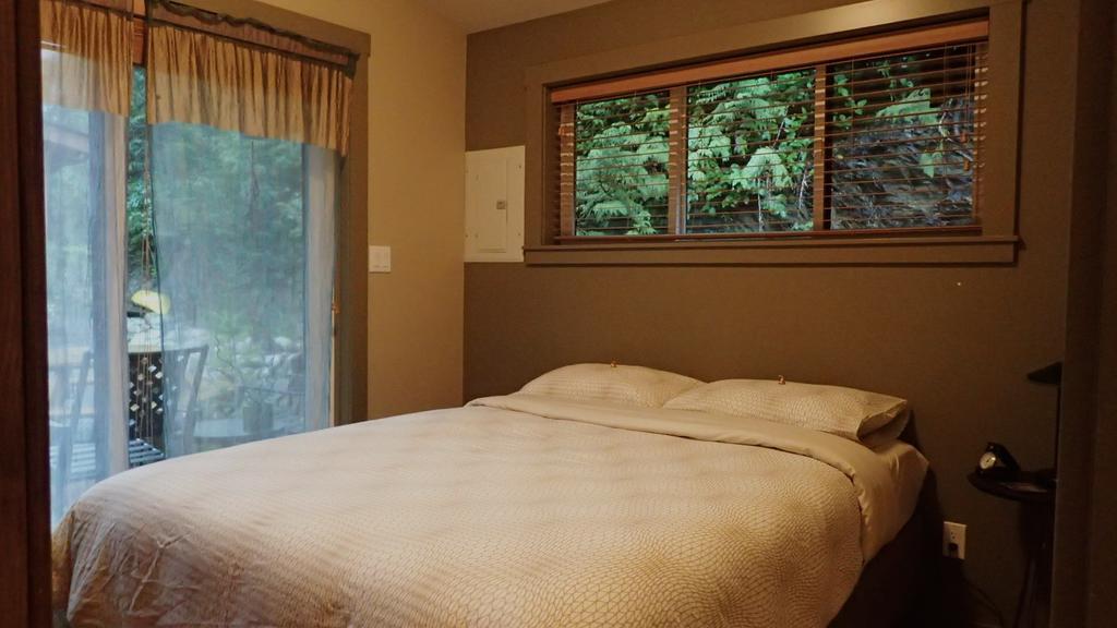 Wild Coast Chalets Port Renfrew Rum bild