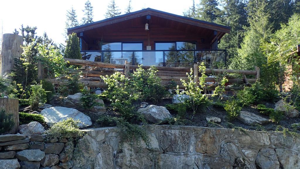 Wild Coast Chalets Port Renfrew Exteriör bild